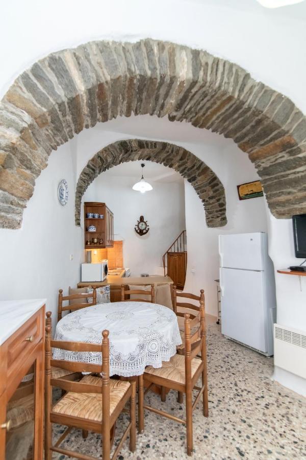 Myroviglia Ysternia Villa Istérnia Екстериор снимка